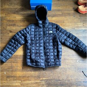 North face thermoball super hoodie men’s Medium Black